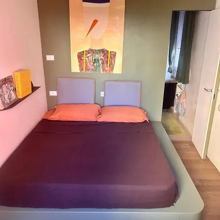 Design Loft - Quiet Near Policlinico Modena Center Апартаменты *